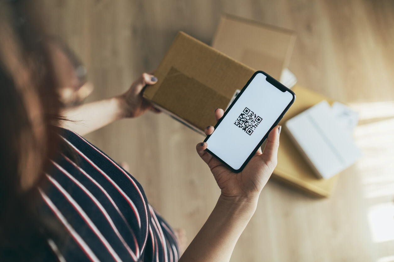 picture about augmented reality and qr code